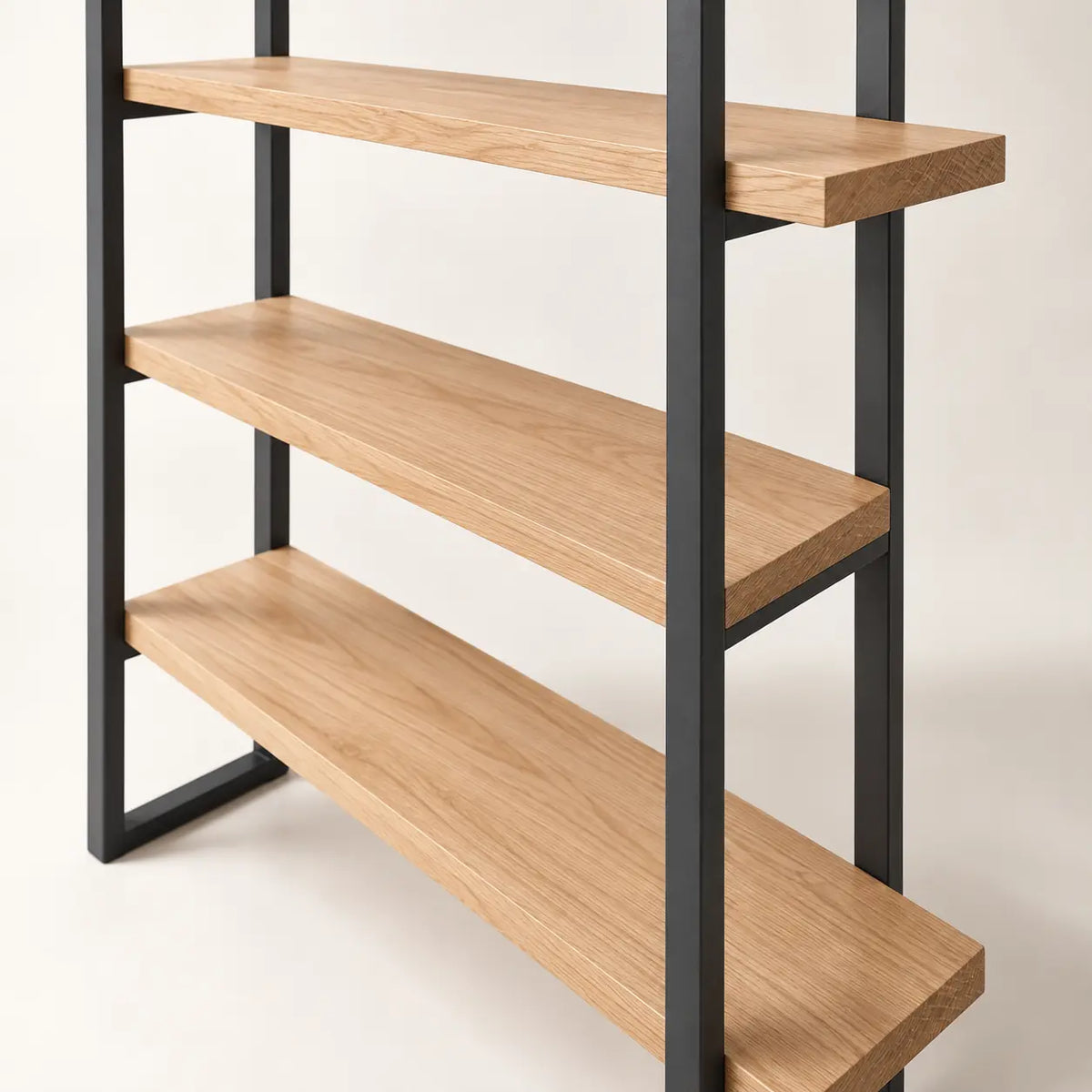 Forma Display Shelf, detail of alternating shelf spans and stable open frame